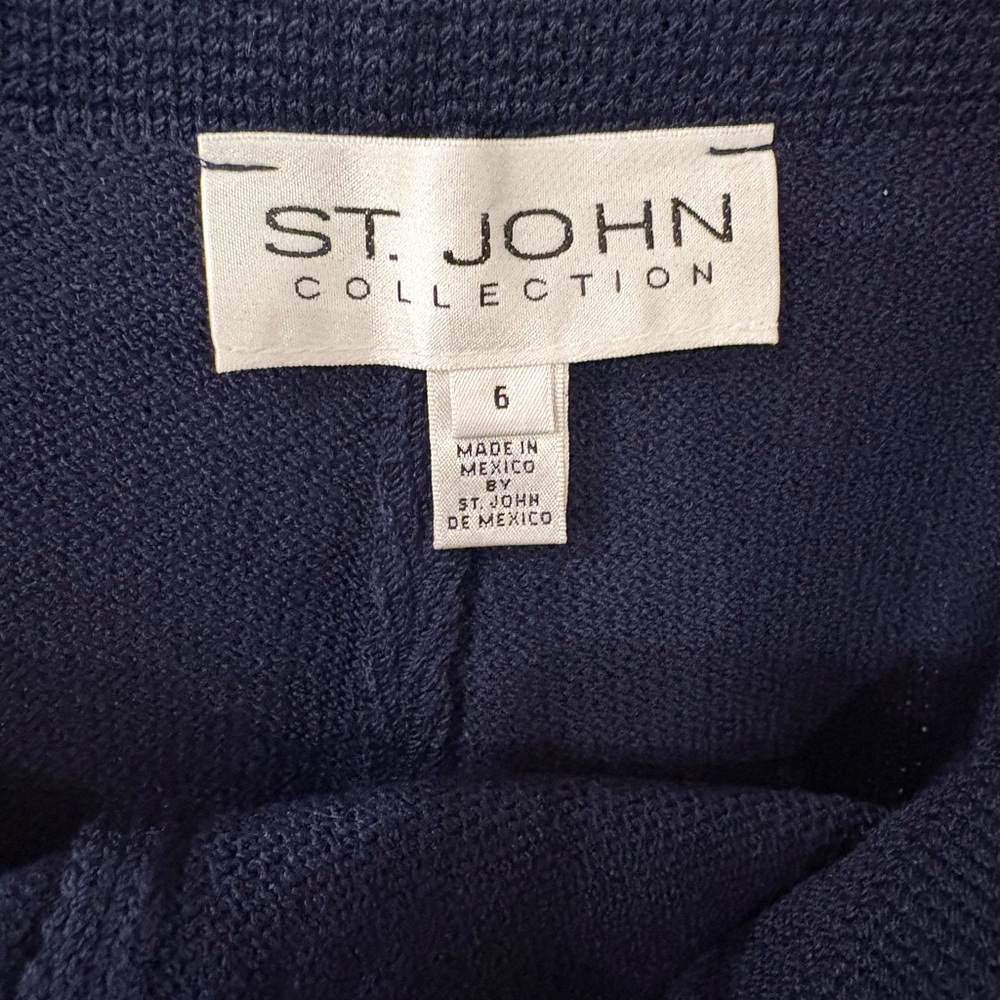 St. John Essentials Dark Blue Jacket and Pants set with gold buttons - Picture 3 of 3